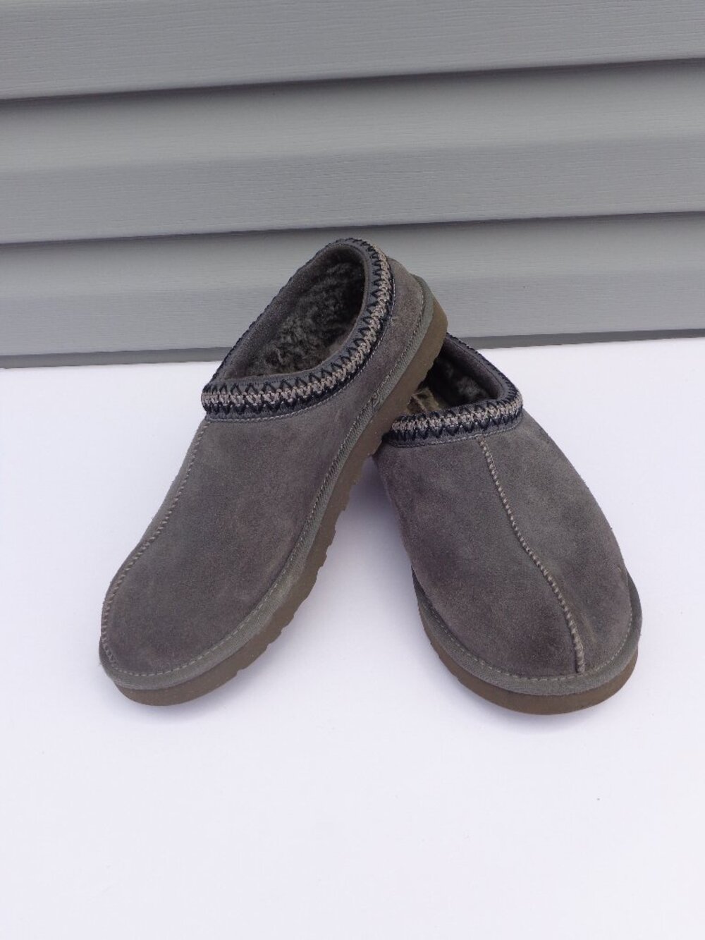 UGG Tasman Slippers Dark Grey Braid Trim Suede Sheepskin Clog Women's Size 10